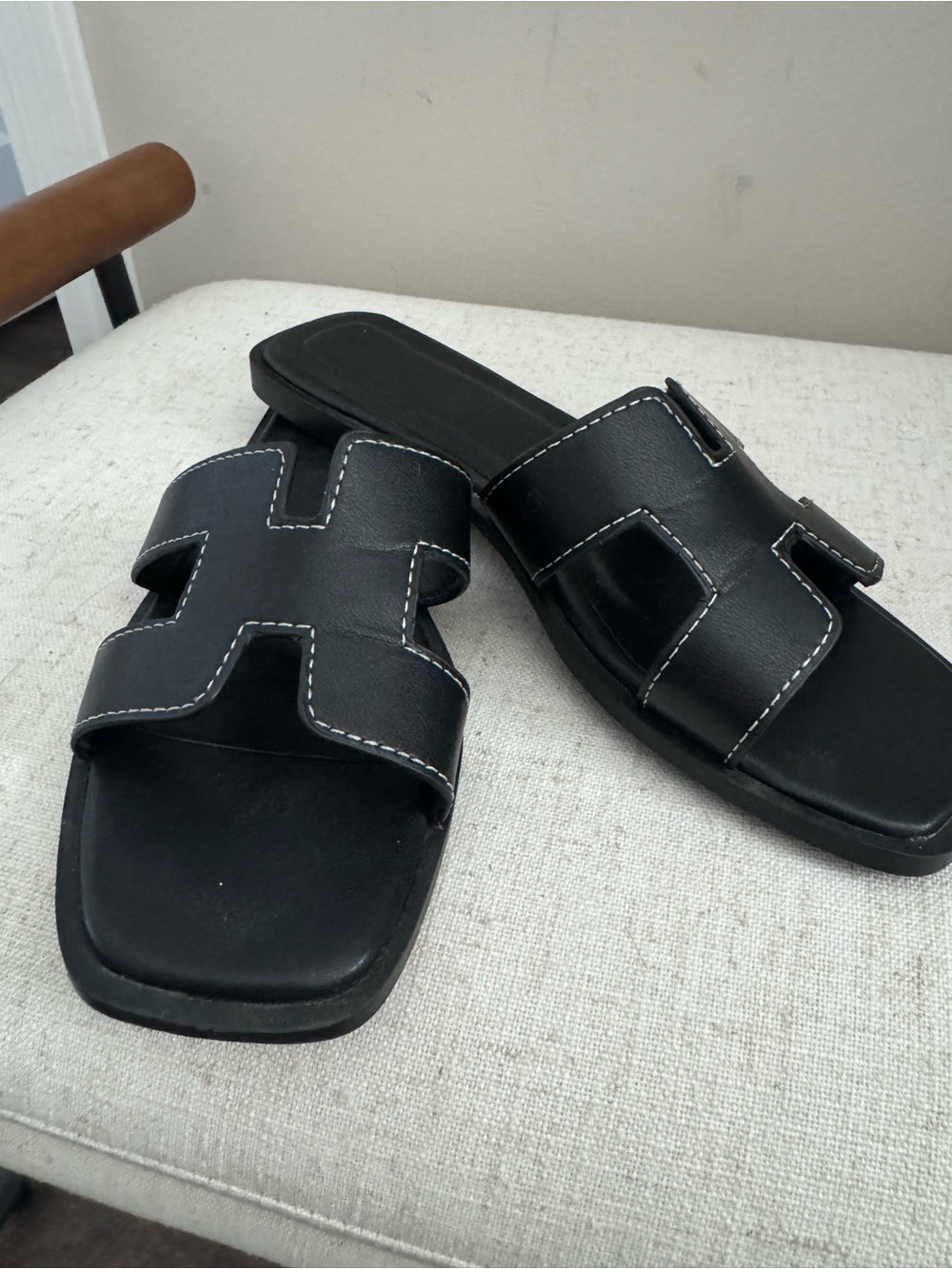 Women's Black Slide Sandals with Contrast Stitching